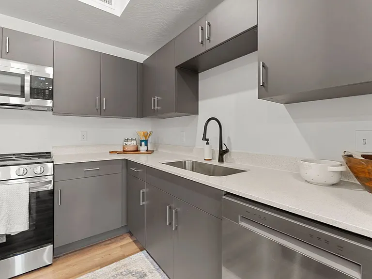 Brand New Modern Apartments at Ascesa — Photo 35