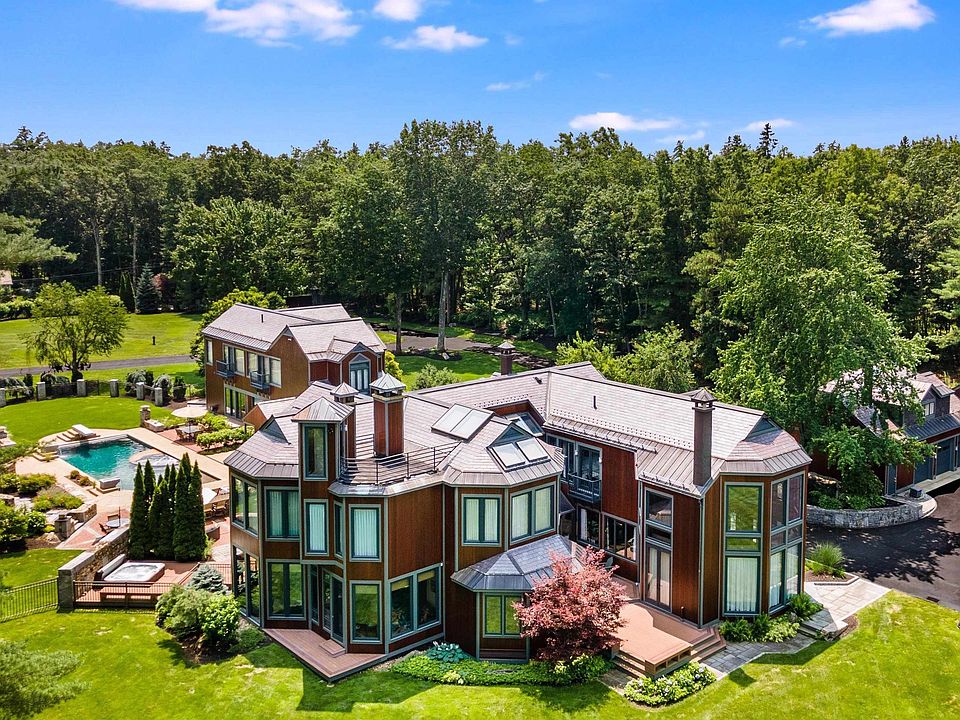 182 Meetinghouse Road, Bedford, NH 03110 Zillow