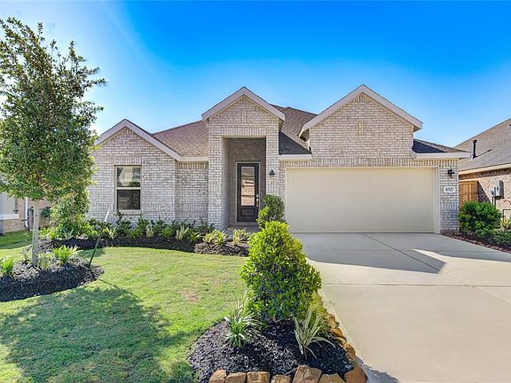 2nd image of 31527 Vineyard Creek Dr
