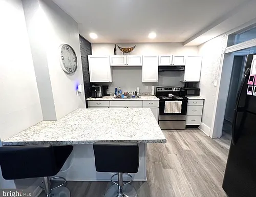 2150 Green St #2 Photo 1