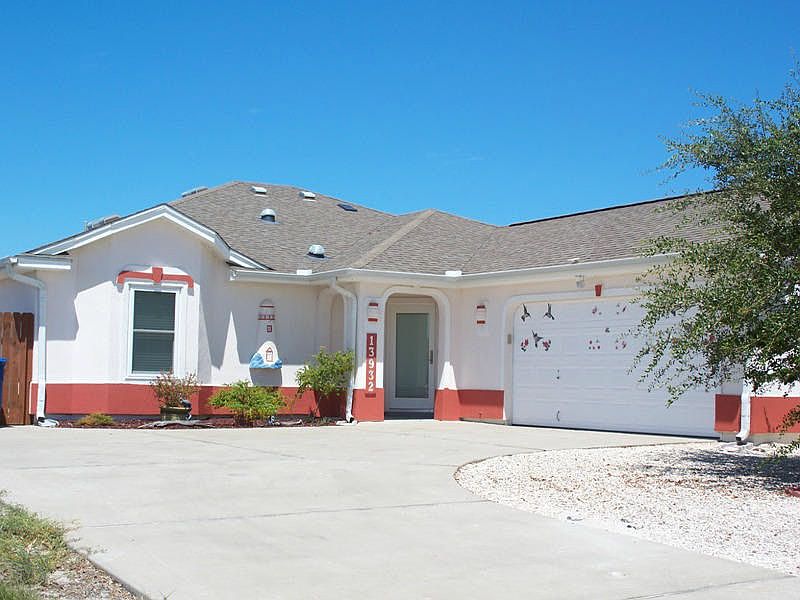 1st image of 13932 Lighthouse Dr