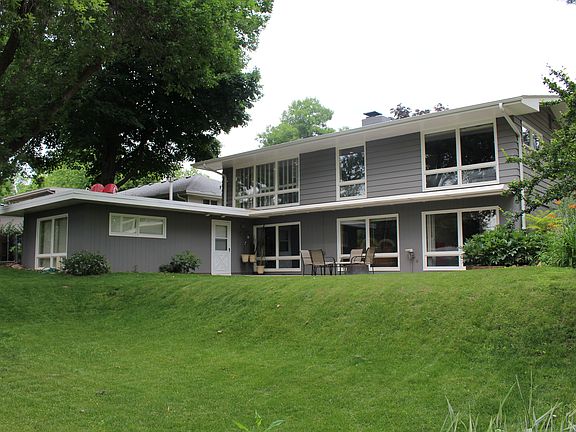 4th image of 1505 S Garfield Ave