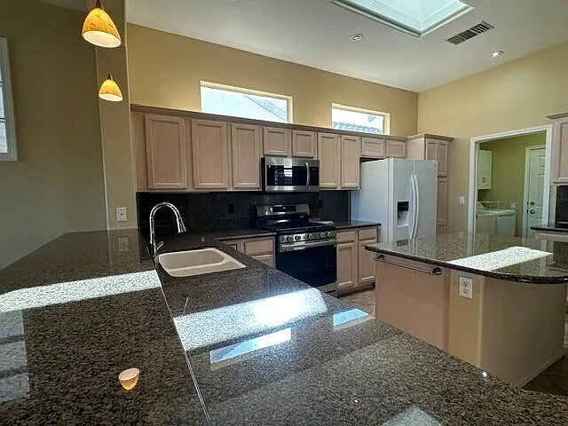 78111 Bovee Cir — Photo 15