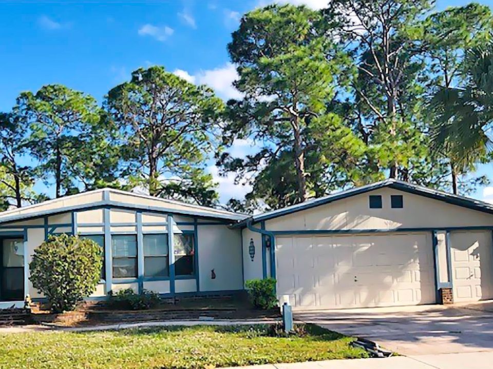 1st image of 520 Catalina Dr #520