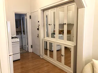 Rented by Kahen Properties