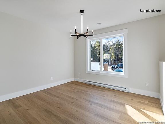 5th image of 191 Carrington Dr