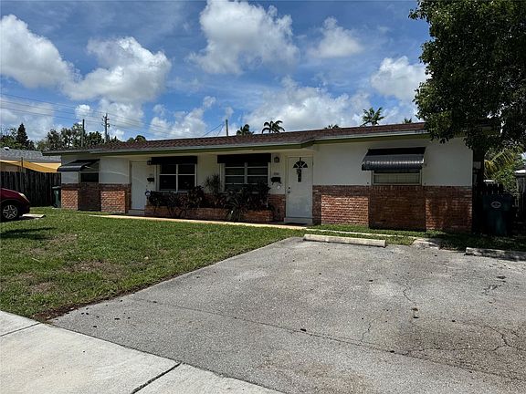 4th image of 3331 NE 16th Avenue