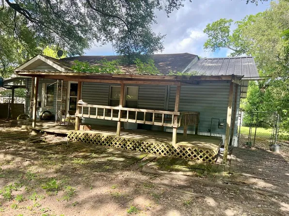 311 Humphrey Rd, Nacogdoches, TX 75961