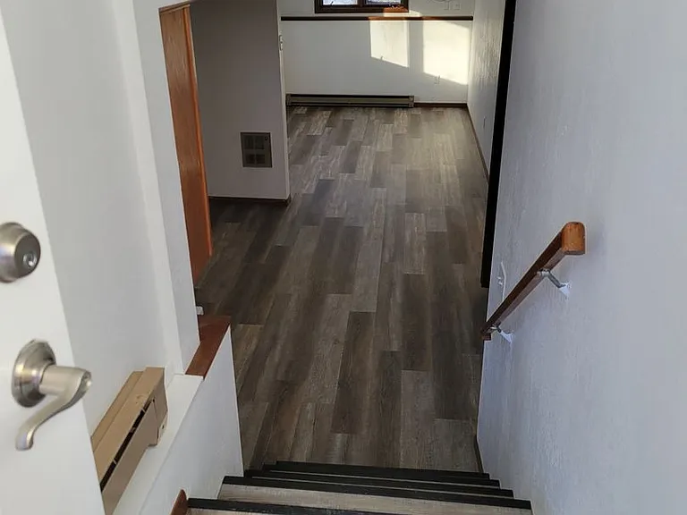 138 N Bay St — Photo 4