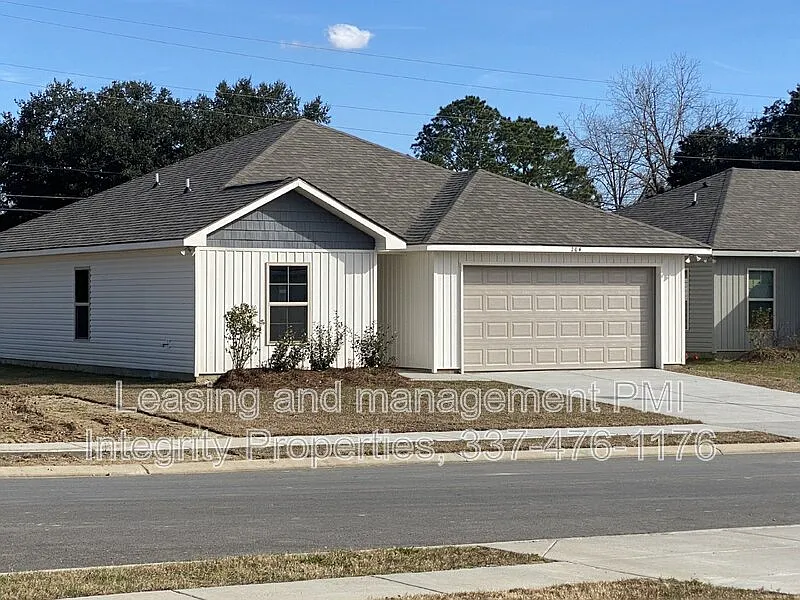 3 bed, 2.0 bath, 1087 sqft, $1,595 — Photo 1