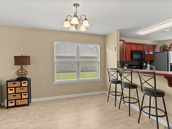 5th image of 39474 Old Cornerstone Ct
