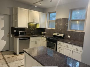 2923 N Racine Ave #1, Chicago, IL 60657