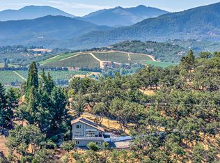 3235 Carriage Dr, Medford, OR 97501