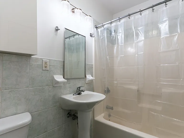 216 W 132nd St #3 — Photo 5