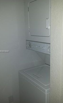2nd image of 770 Claughton Island Dr APT 909