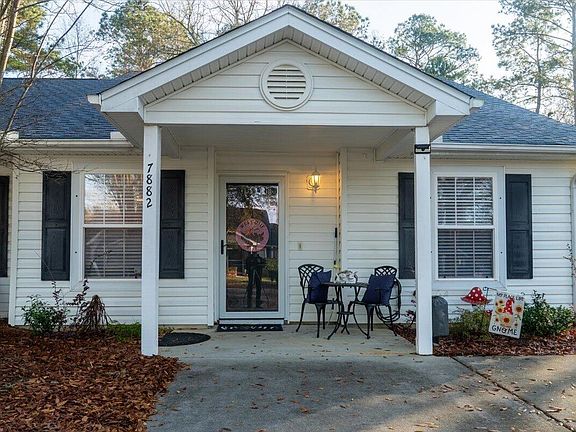 4th image of 7882 Montview Rd