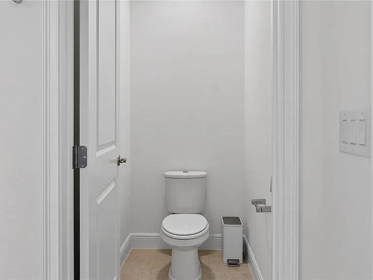 2254 Lost Horizon Way — Photo 31