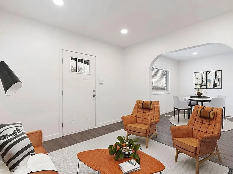 1479 E Roosevelt Ave — Photo 4