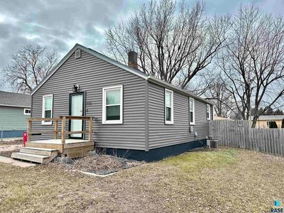 405 S Cleveland Ave, Sioux Falls, SD, 57103