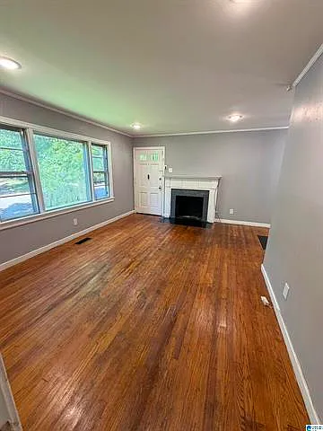 2 bed, 840 sqft, $975 — Photo 2