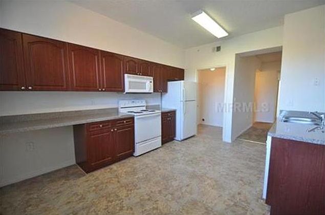 1st image of 10873 Windsor Walk Dr #4105