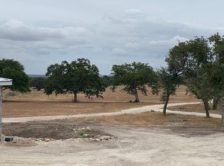 1775 Aviation Loop, Fredericksburg, TX 78624