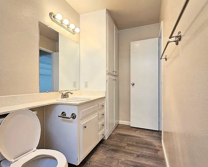 4525 Hamilton St #1 — Photo 9