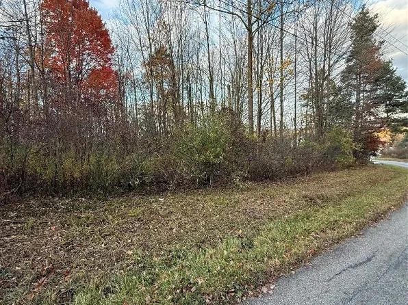 LOT 702 Kosiorek Dr, Erie, PA 16509