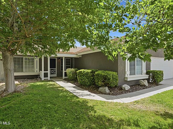 2nd image of 5854 Madrid Ct