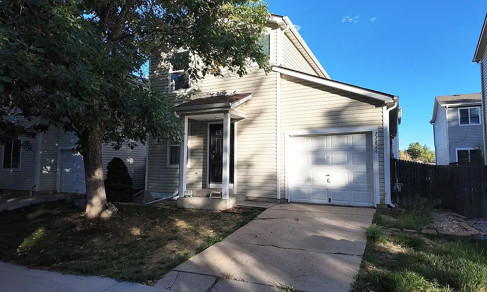 11826 W Tulane Dr