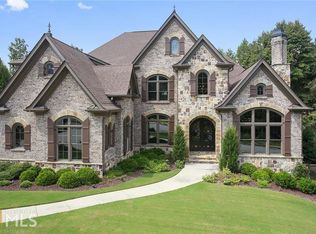 5613 Brendlynn Dr, Suwanee, GA 30024