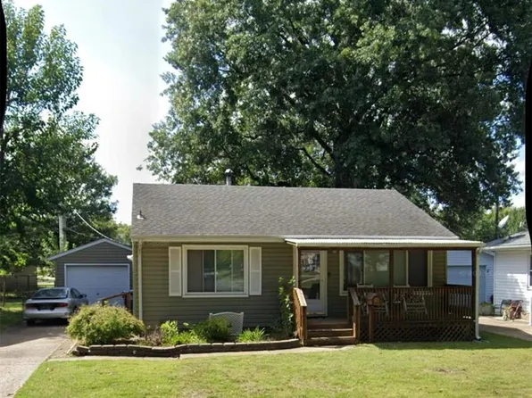 2709 Sunset Dr, Granite City, IL 62040