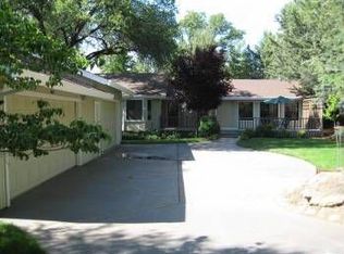 11933 Clover Ct, Auburn, CA 95602