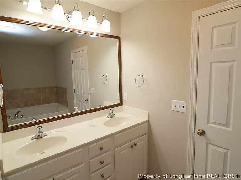 2935 Winding Waters Way — Photo 36
