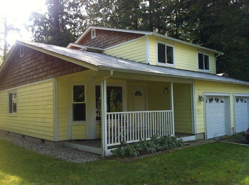 1st image of 579 E Alder Dr