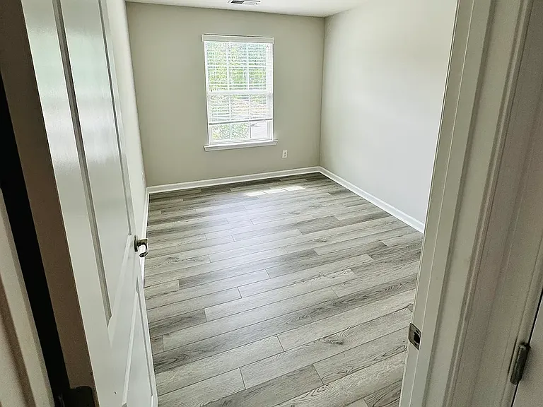 529 Creekwillow Dr — Photo 16
