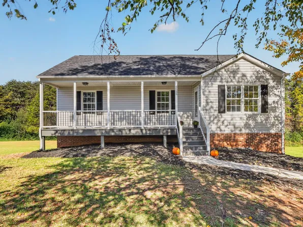 5555 Gladys Rd, Altavista, VA 24517