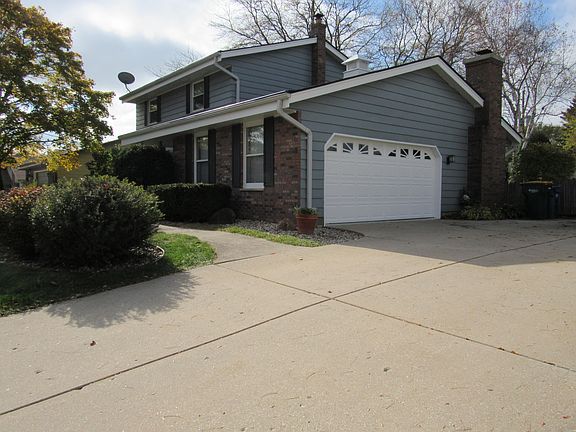 2nd image of 9765 S Shepard Hills Dr