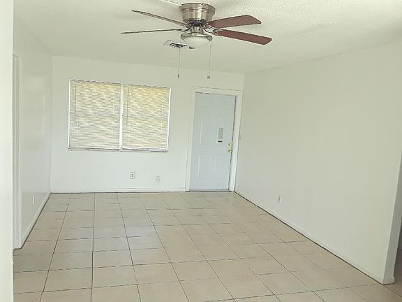 3rd image of 1694 E Breezy Ln