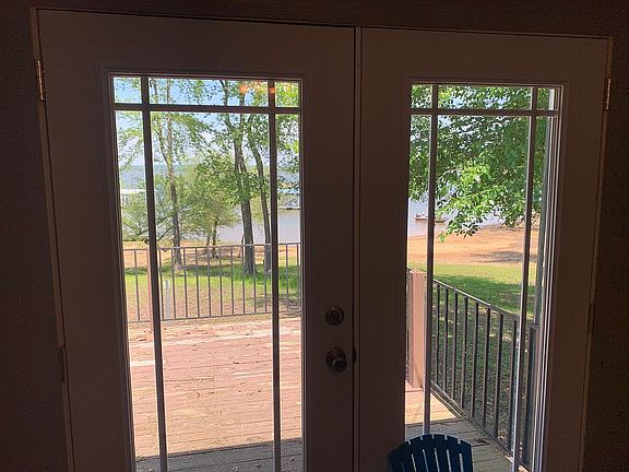 Long Room looking to lake