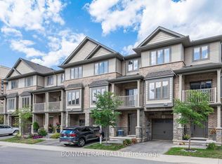 7 Lakefront Dr, Hamilton, ON L8E 0J3