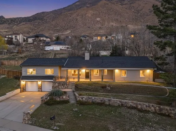 9580 N Canyon Rd, Cedar Hills, UT 84062