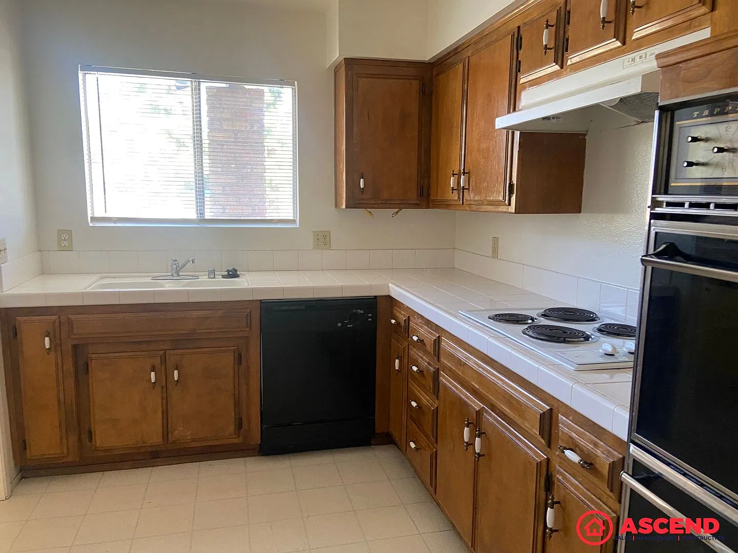 2505 Westholme Blvd (W & A) — Photo 4