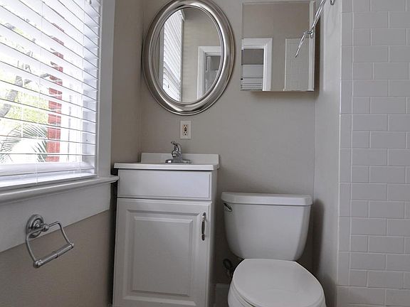 5th image of 1819 W Hills Ave APT 1B