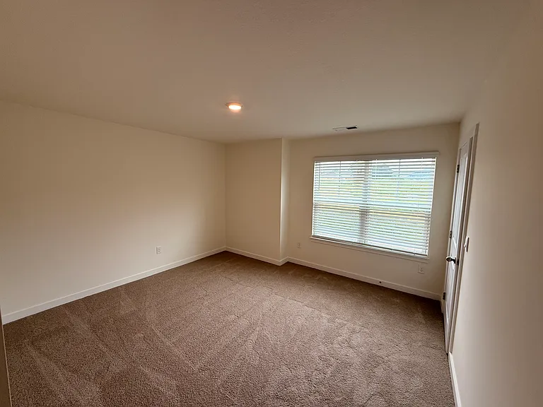6837 Beeler Rd — Photo 17