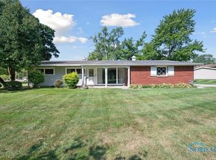 5947 San Reno Dr, Sylvania, OH 43560