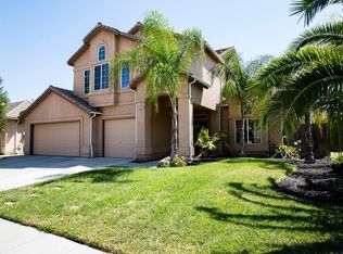 1137 E Carnoustie Ave, Fresno, CA 93730