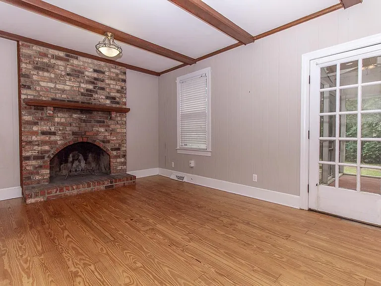 101 Bramblewood Dr — Photo 8