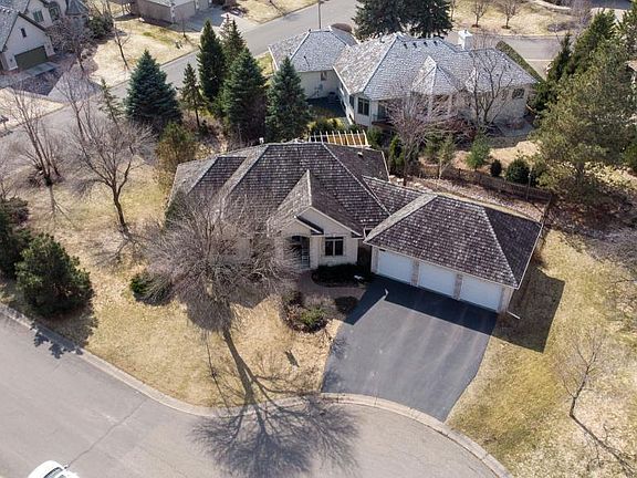 2nd image of 2065 Kimberly Ln N