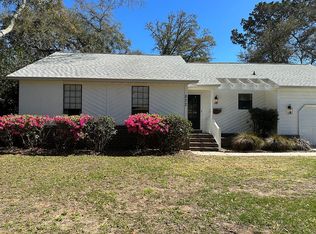 822 Targave Rd, Charleston, SC 29412